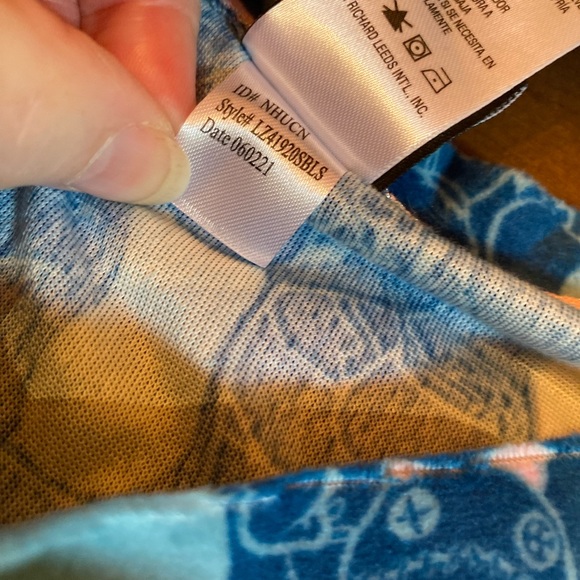 💥Disney Stitch PJ Top with Socks💥 NWT - Picture 9 of 11